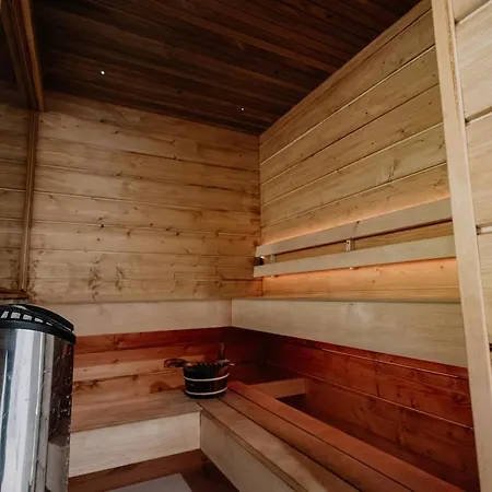 Feriehus Private Seaside House With Hottub And Sauna Pärnu